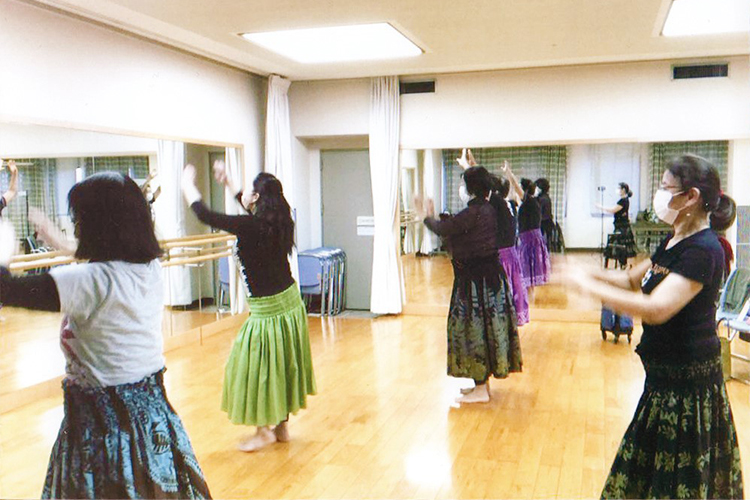 フラダンス・坂ノ上朋美